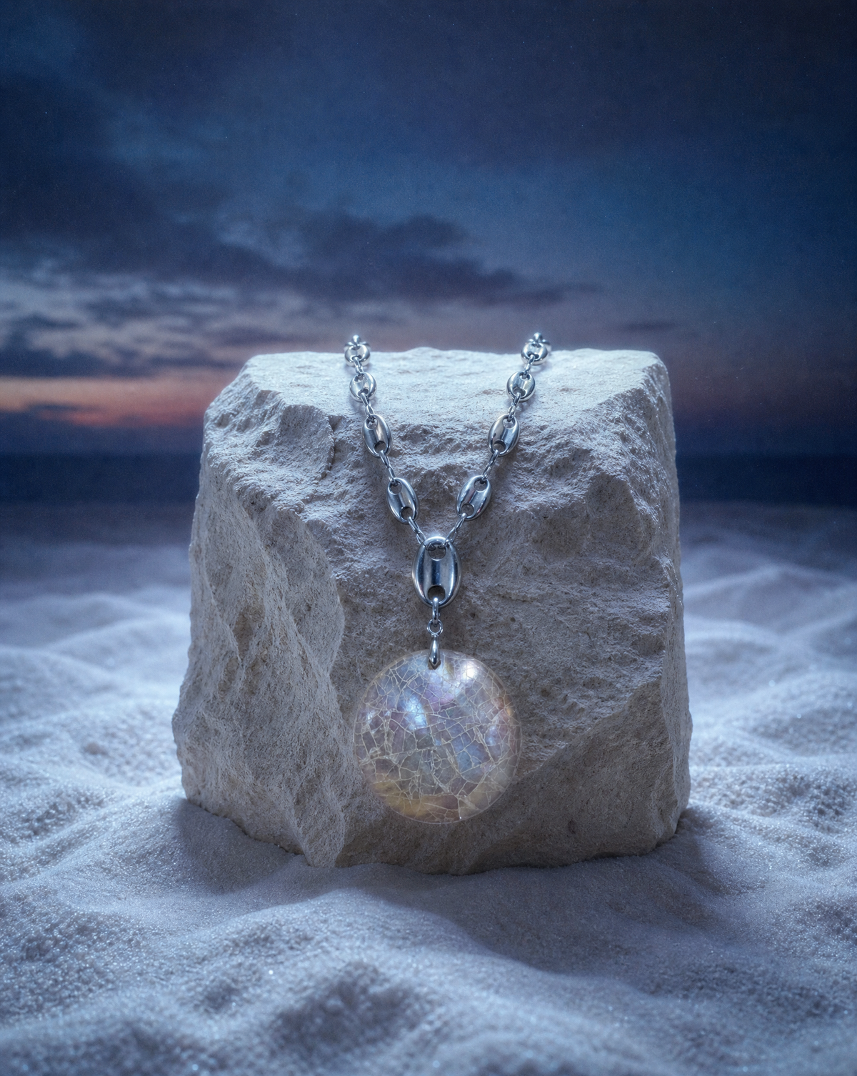 Coastal Glow Shell Necklace | Resort Jewelry